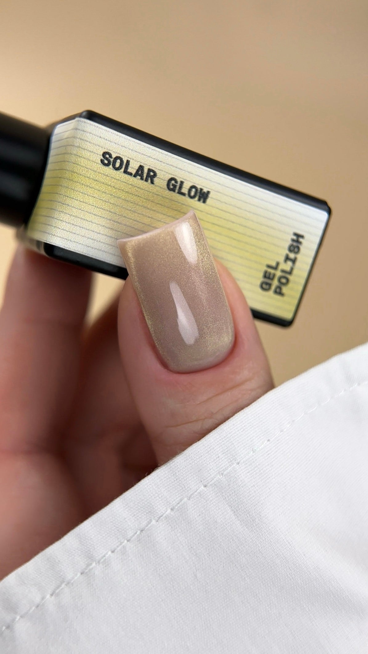 Biblioteka Gel Polish Cat Eye #10 SOLAR GLOW, 10 ml