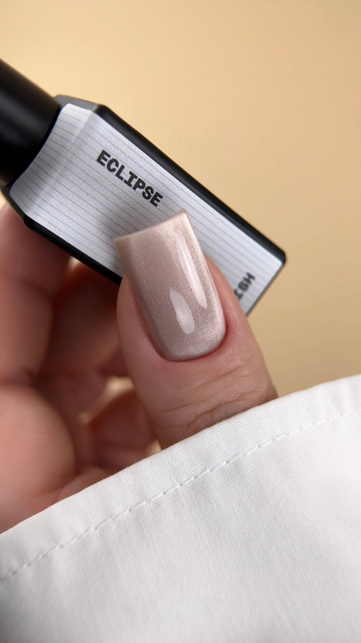 Biblioteka Gel Polish Cat Eye #16 ECLIPSE, 10 ml
