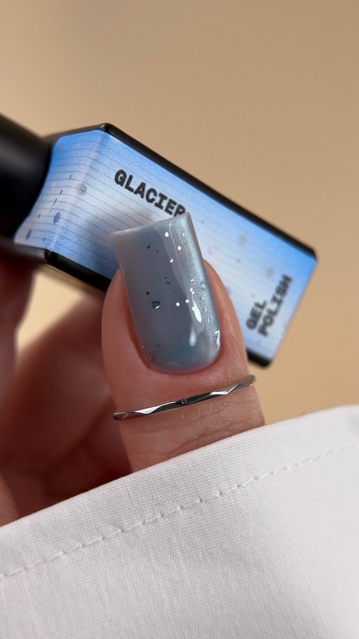 Biblioteka Gel Polish Cat Eye #24 GLACIER, 10 ml