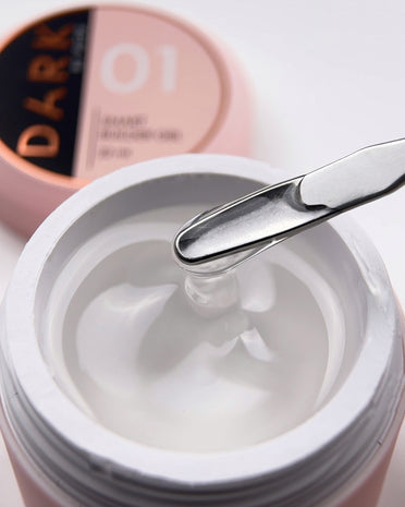 DARK Smart Builder Gel 01