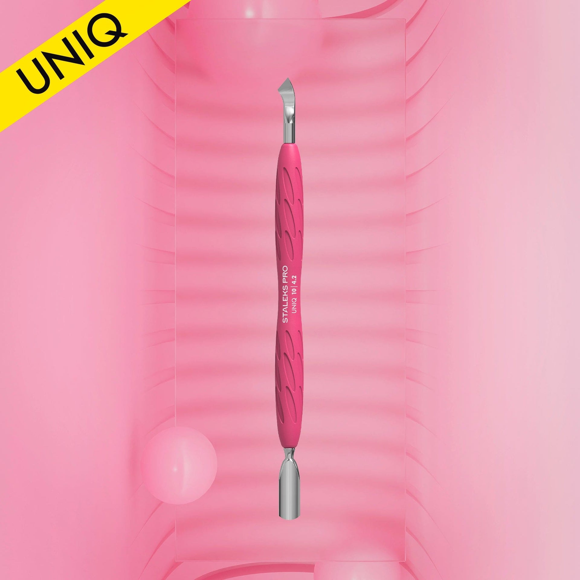 Nagelhautschieber Mit Silikongriff "Gummy" UNIQ 10 TYP 4.2 (Schmaler Runder Schieber + Gebogene Klinge)