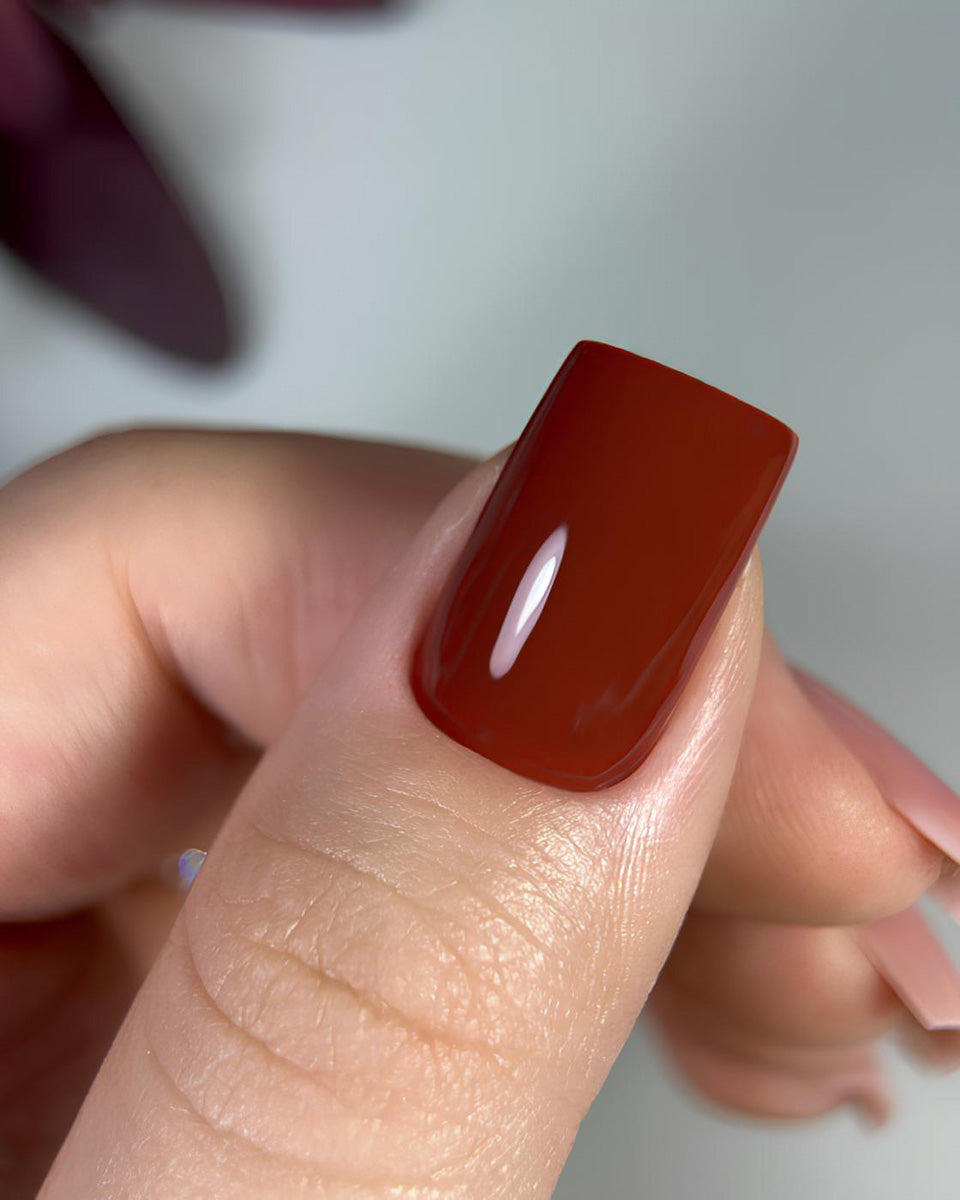 DARK Gel Polish 139