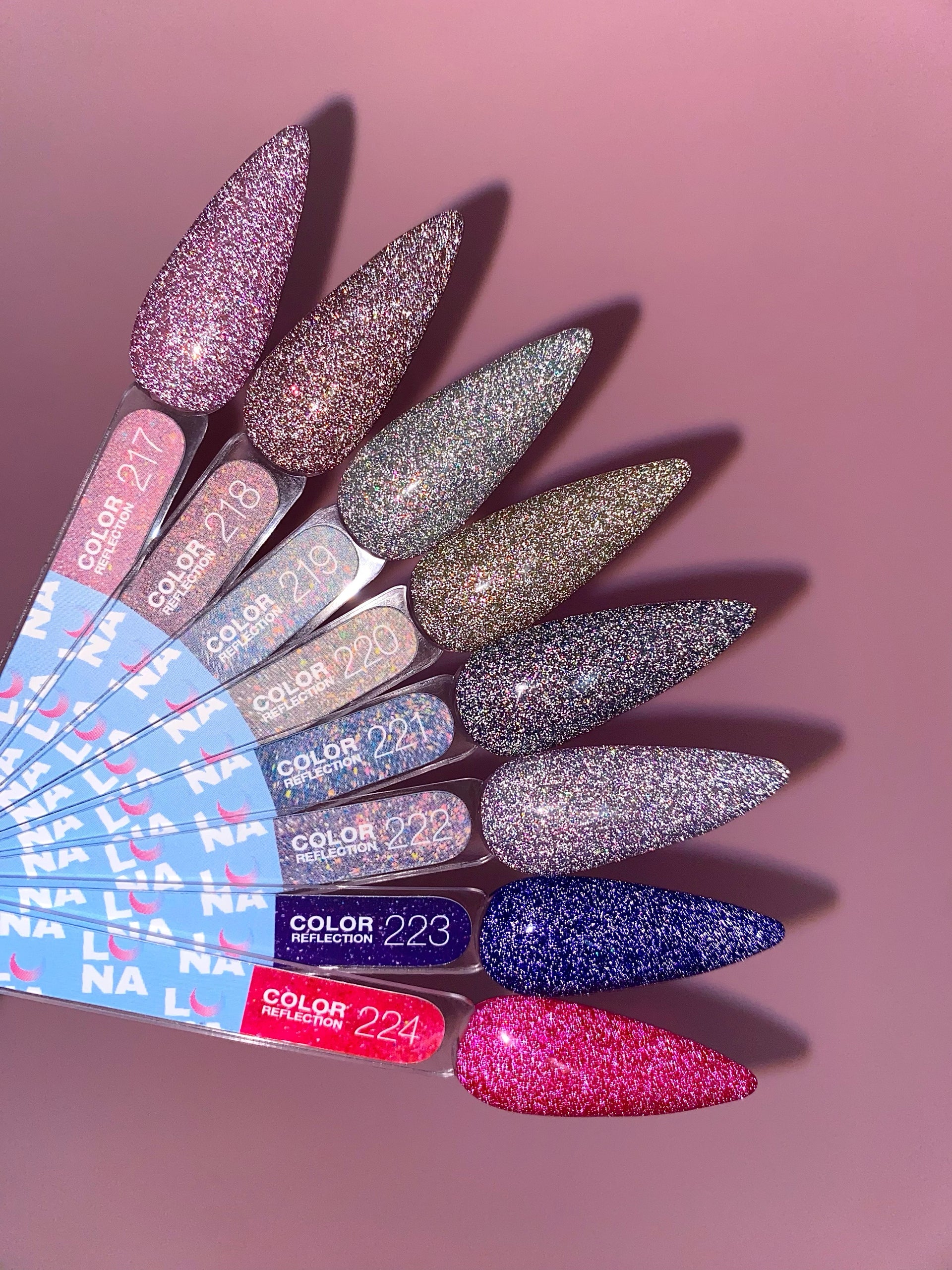 Lunamoon Gel Polish Color Reflection #221, 8 ml