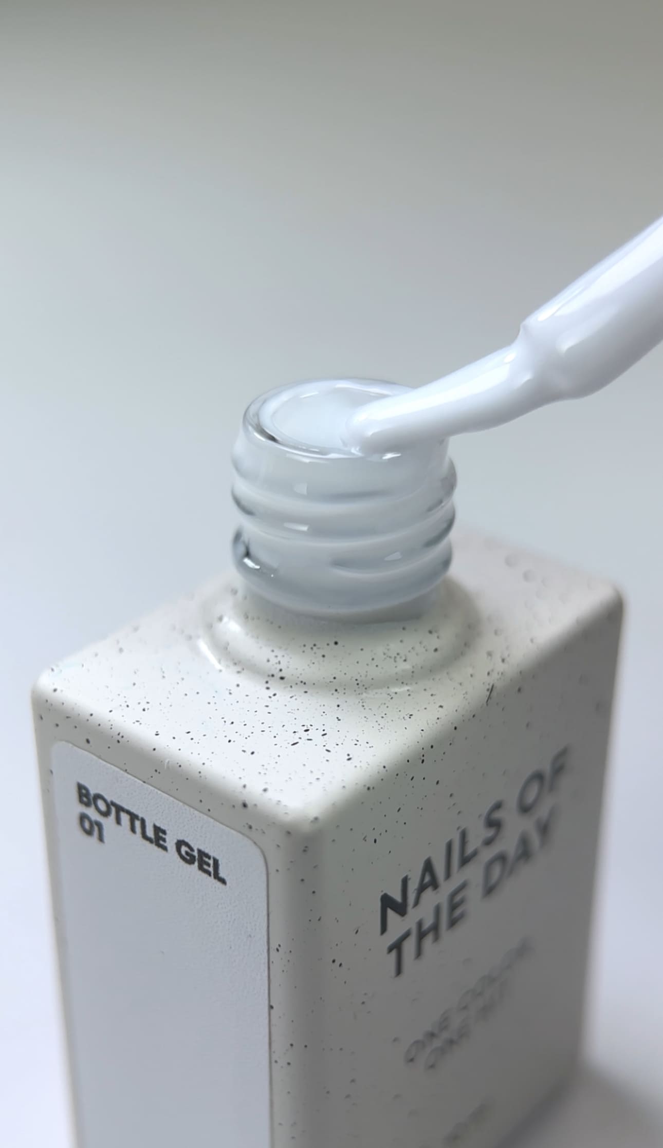 nailsoftheday bottle gel 01