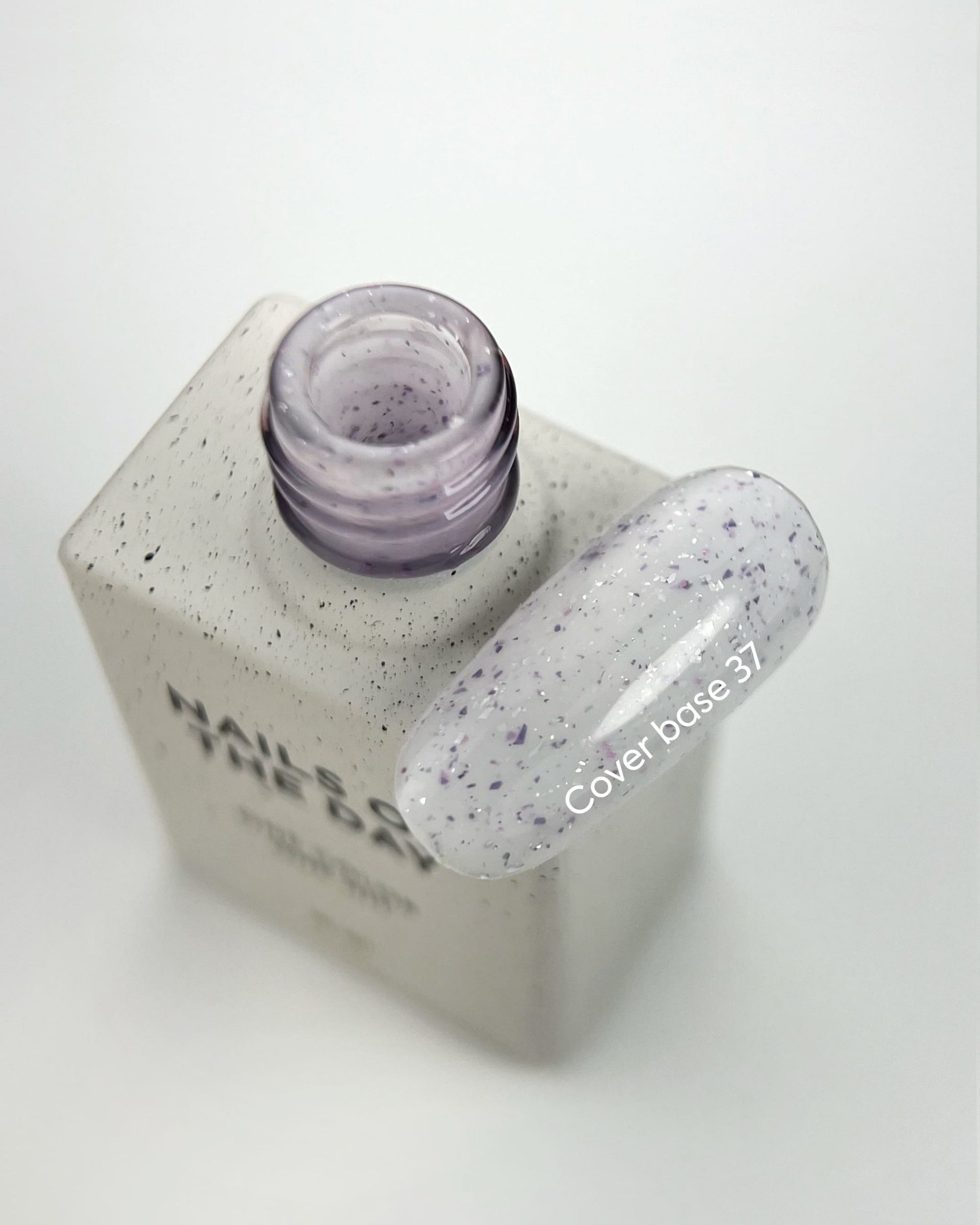 Nailsoftheday Cover Base 37, 10 ml