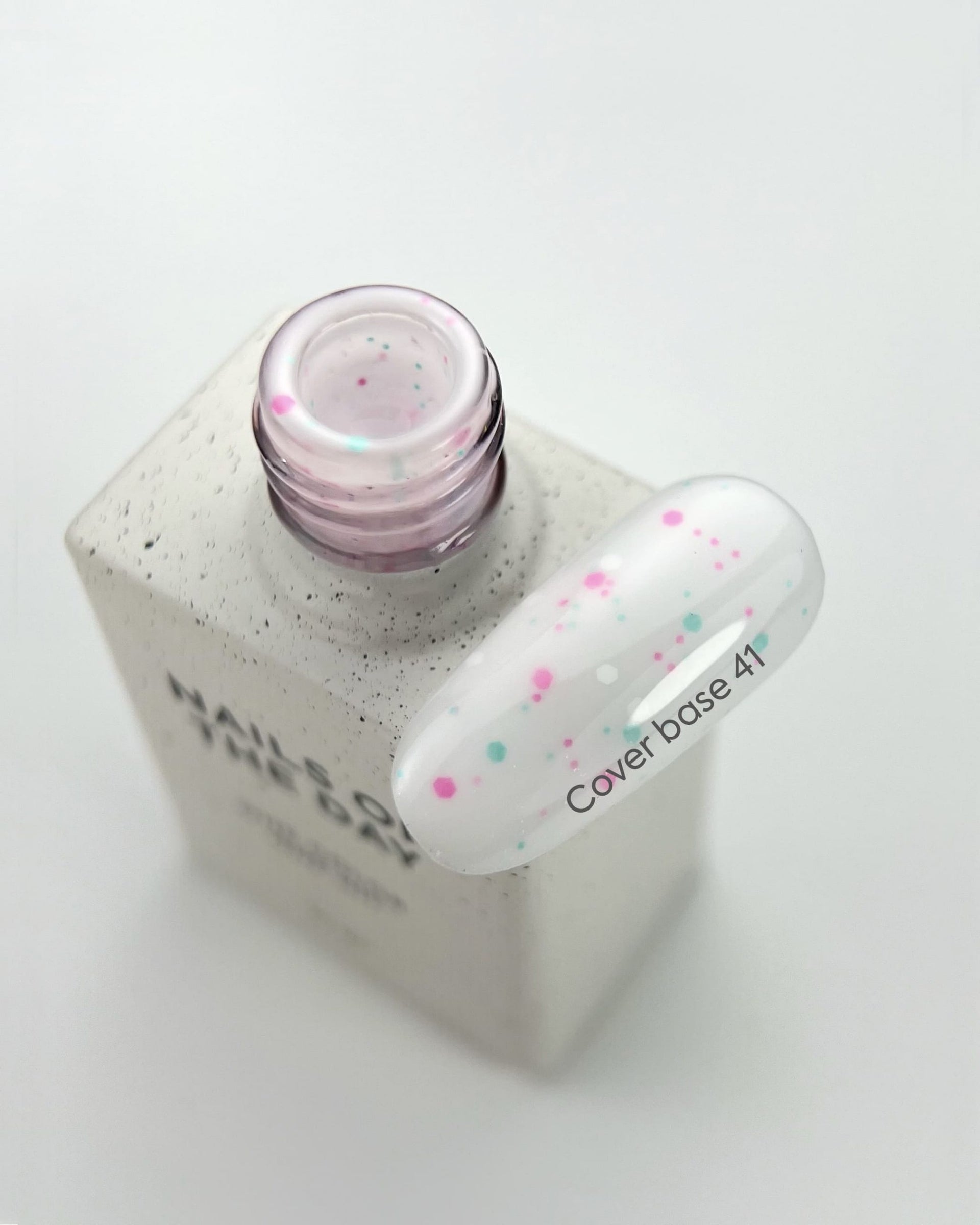 Nailsoftheday Cover Base 41, 10 ml