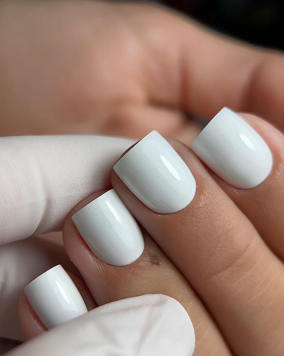 DARK Gel Polish 001, 10 ml