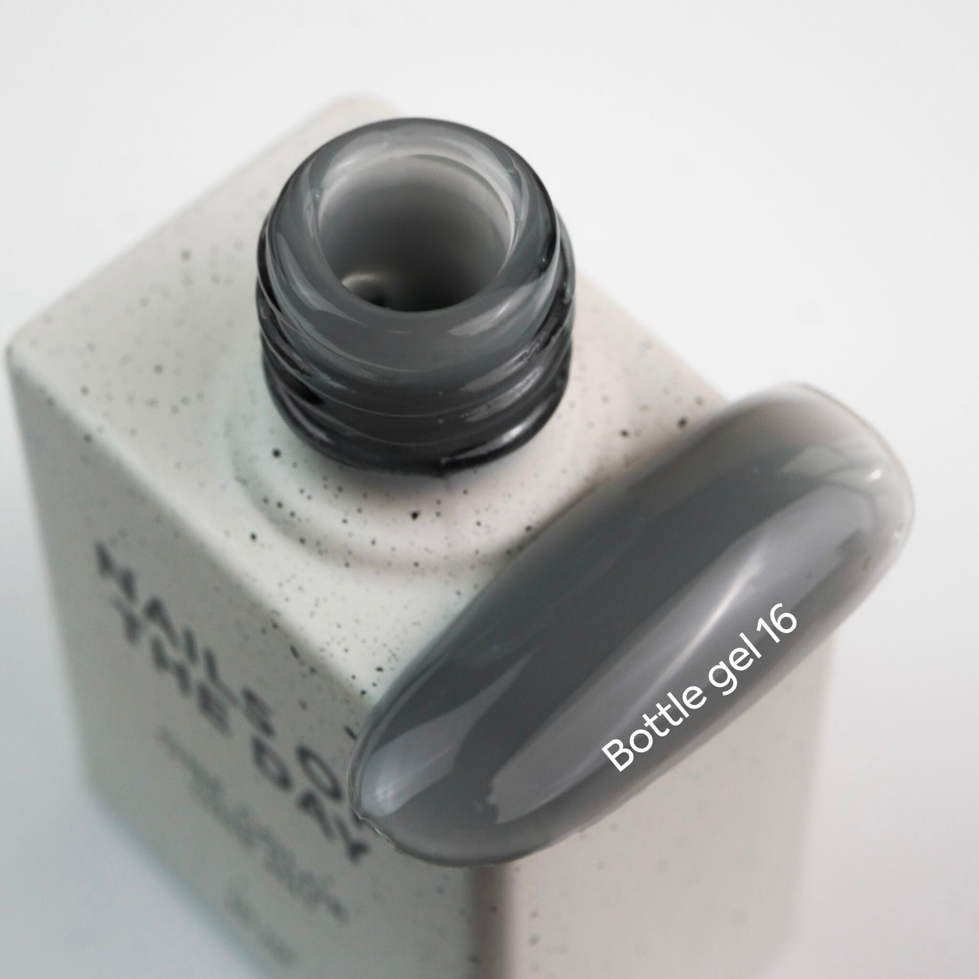 Nailsoftheday Bottle gel 16, 10 ml
