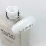 nailsoftheday gel polish white 001
