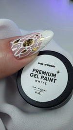 nailsoftheday metallic paint